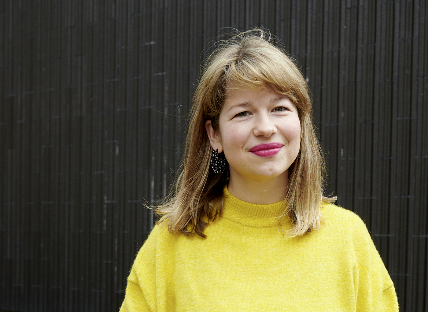 Artist Anete Melece’s book “Kiosk” has become an international best seller
– the publishing rights have been sold in 14 countries. Anete’s story about
Olga the shopkeeper, stuck in the kiosk she works in, was first captured i